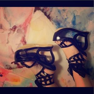 Spiderweb lace heels